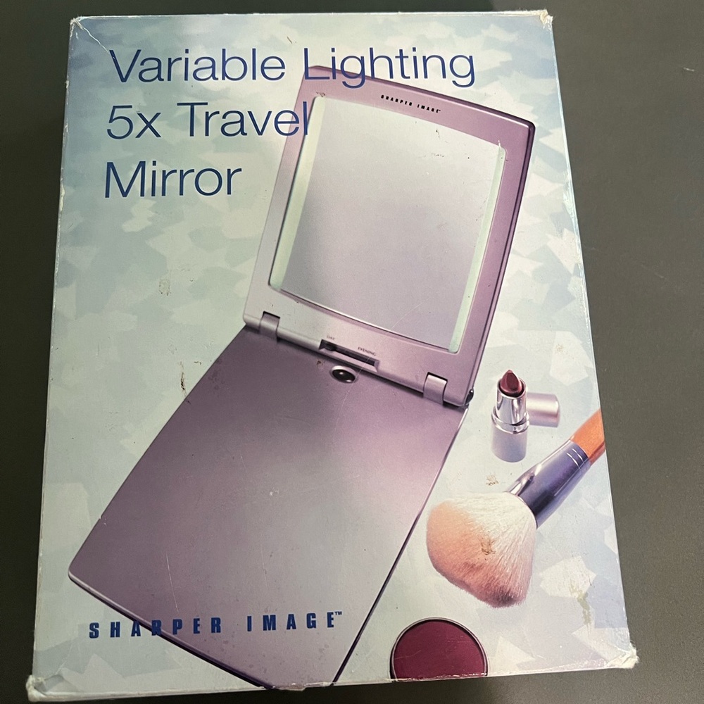 Sharper Image Silver Travel Mirror with Variable Lighting
